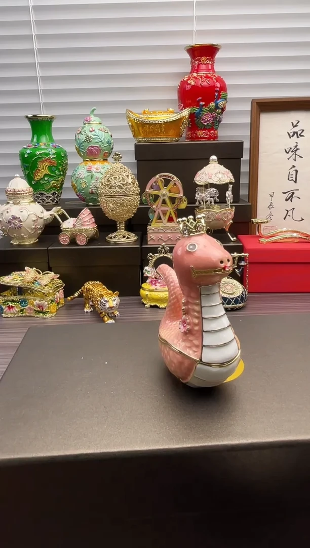 金属七宝烧   首饰盒  粉色小蛇