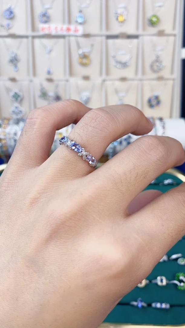 【闪购商品】坦桑石戒指银S925镶嵌带证书