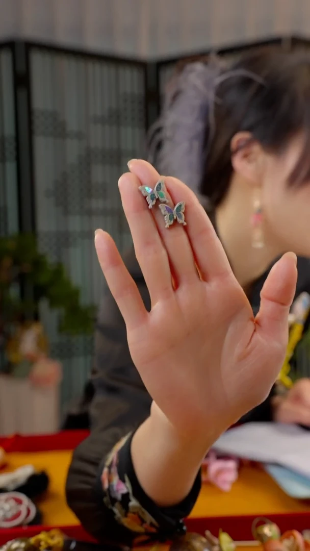 刺绣诺非遗苏绣绒花