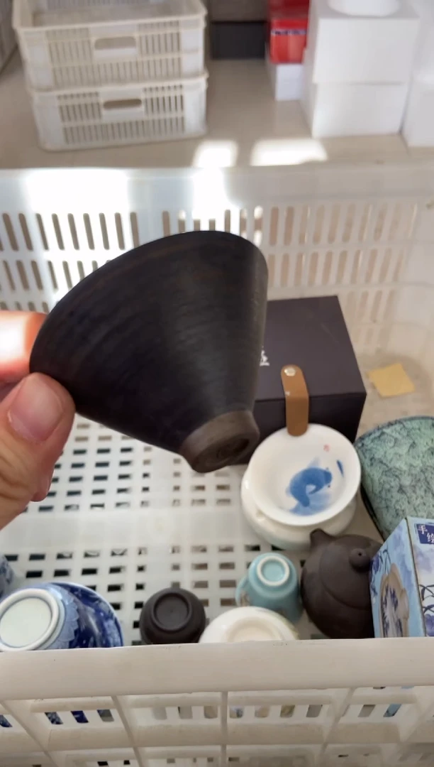 杯无运费险有瑕疵的摄影的产品有使用过的痕迹有点脏介意勿拍