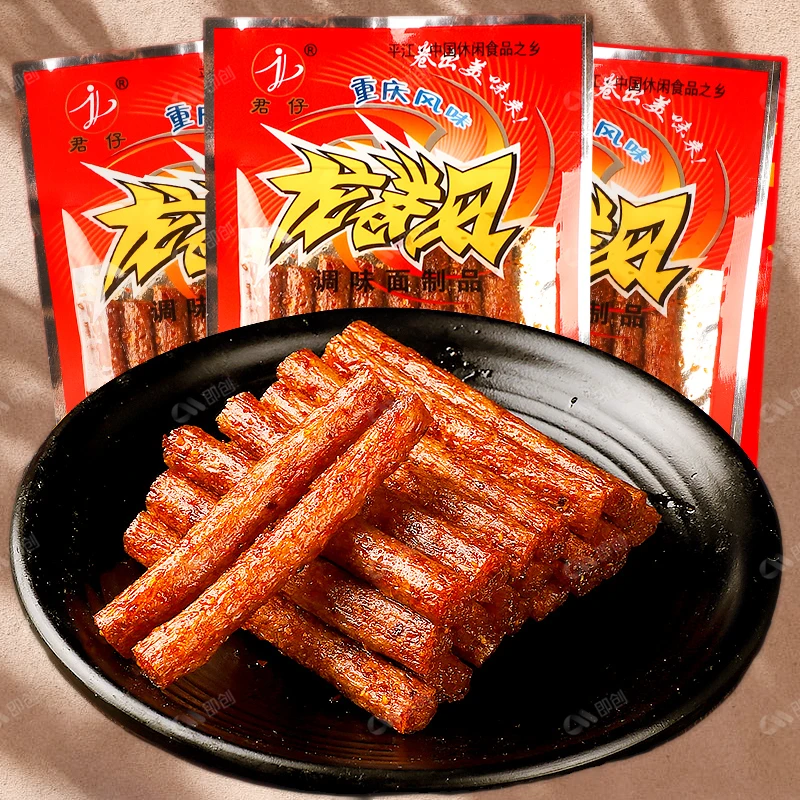 怀旧回忆零食儿时8090追剧麻辣招待客人龙卷风辣条君仔露营小吃