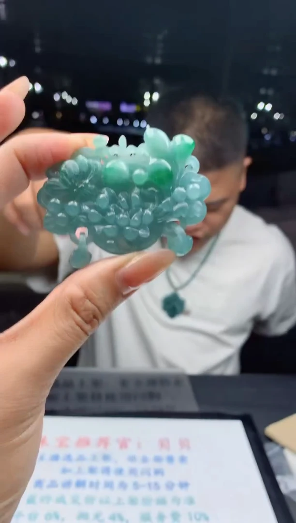 未镶嵌定制翡翠天然A货翡翠拍一发一