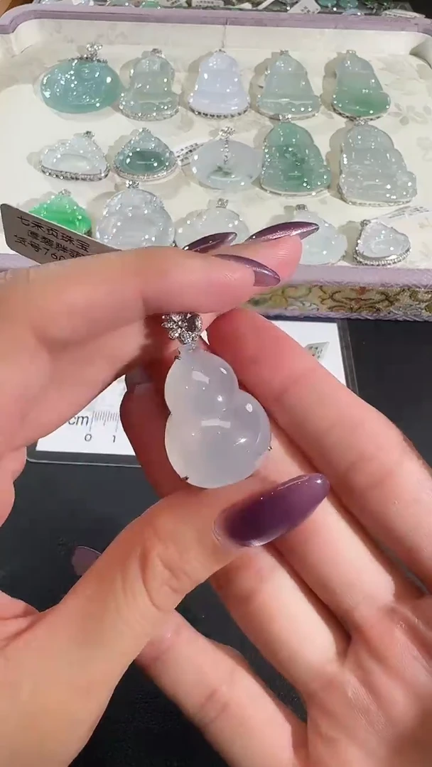 吊坠(不含链)18K金镶嵌翡翠【源头工厂】钻石镶嵌