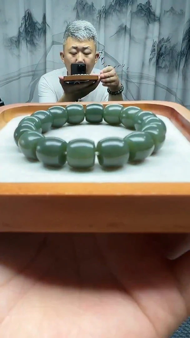手串未镶嵌和田玉且末正蓝直切卡14纯天然拍一发一