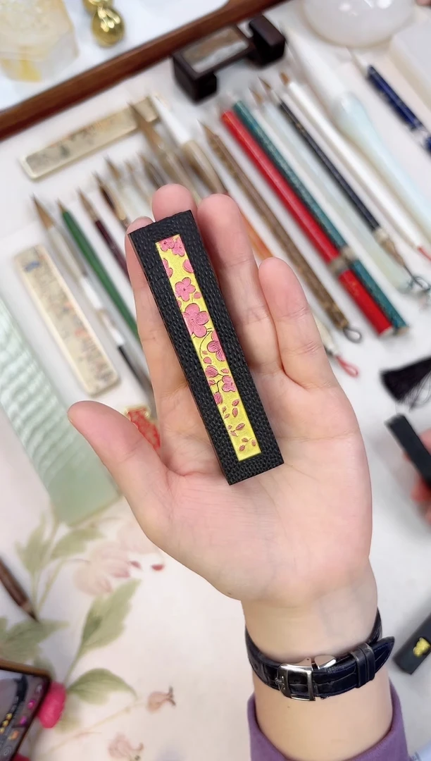 合三舍直播间松烟
