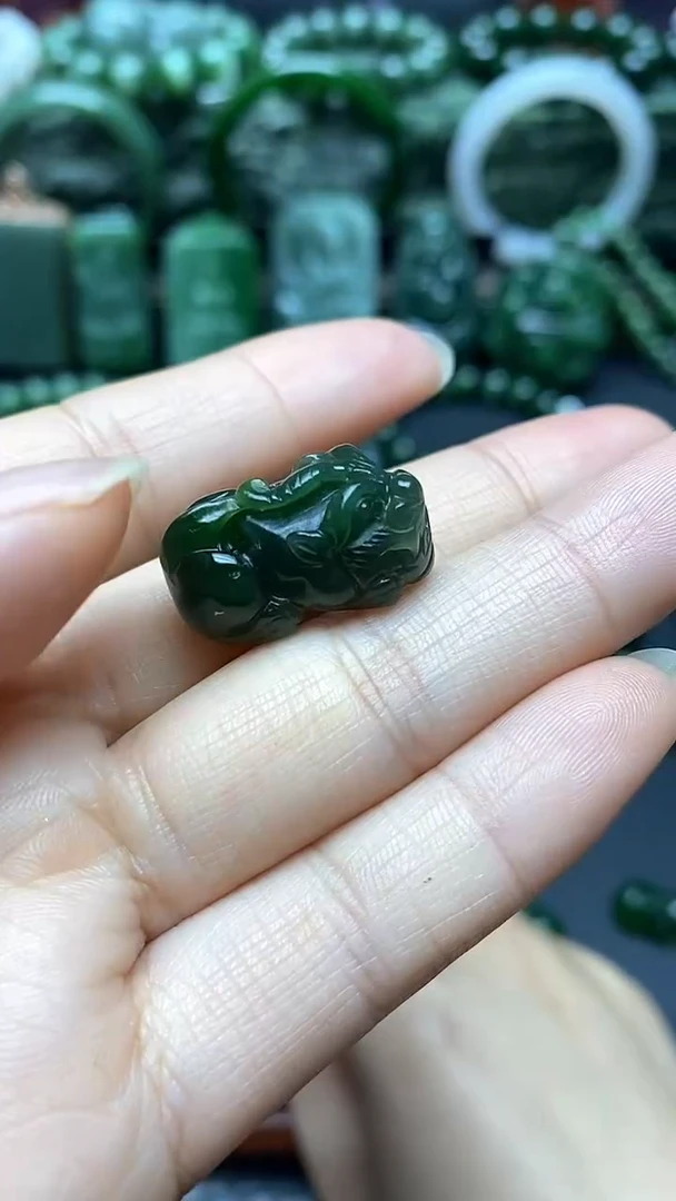 【闪购商品】和田玉吊坠未镶嵌1