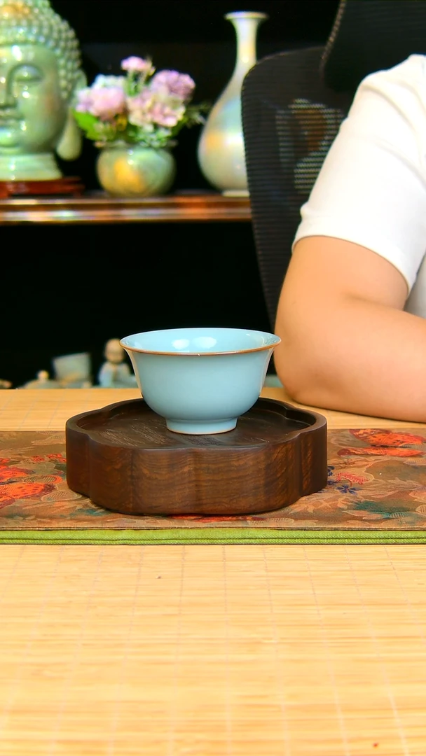 汝瓷压手杯原矿天青不完美