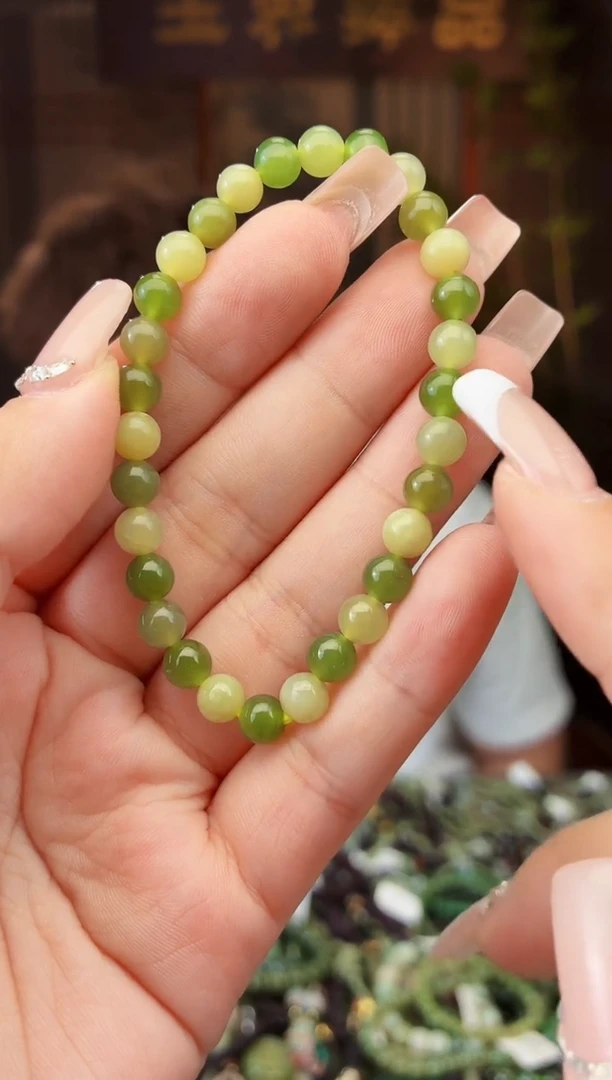 和田玉未镶嵌颈饰拍一发一