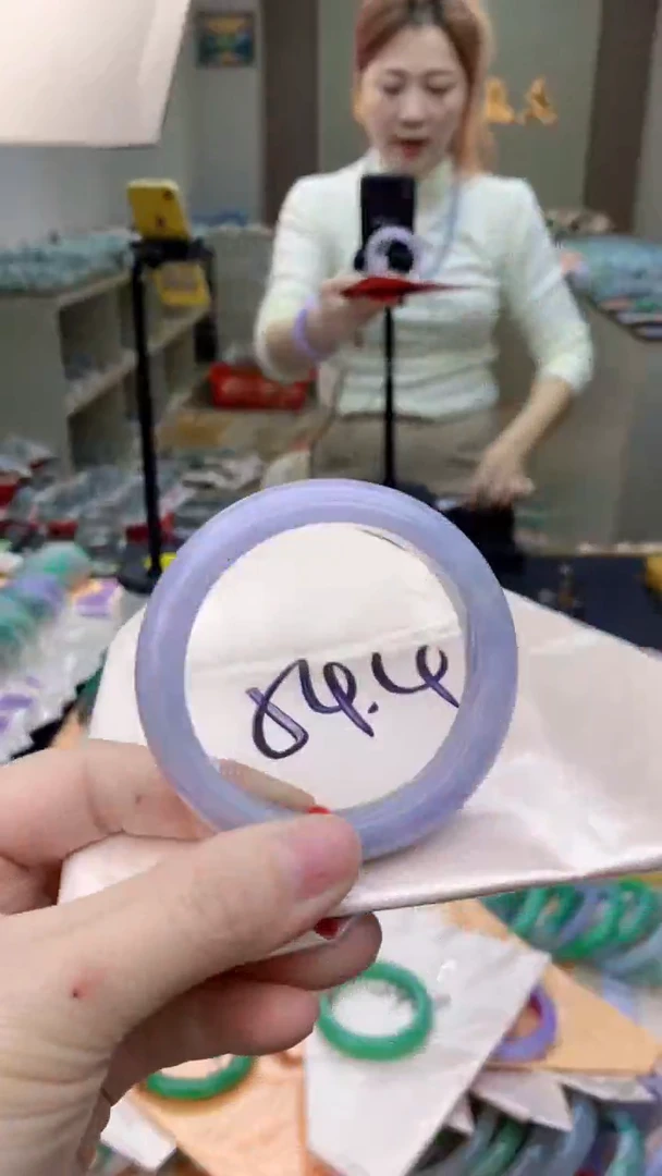 【闪购商品】翡翠手镯未镶嵌0330816257