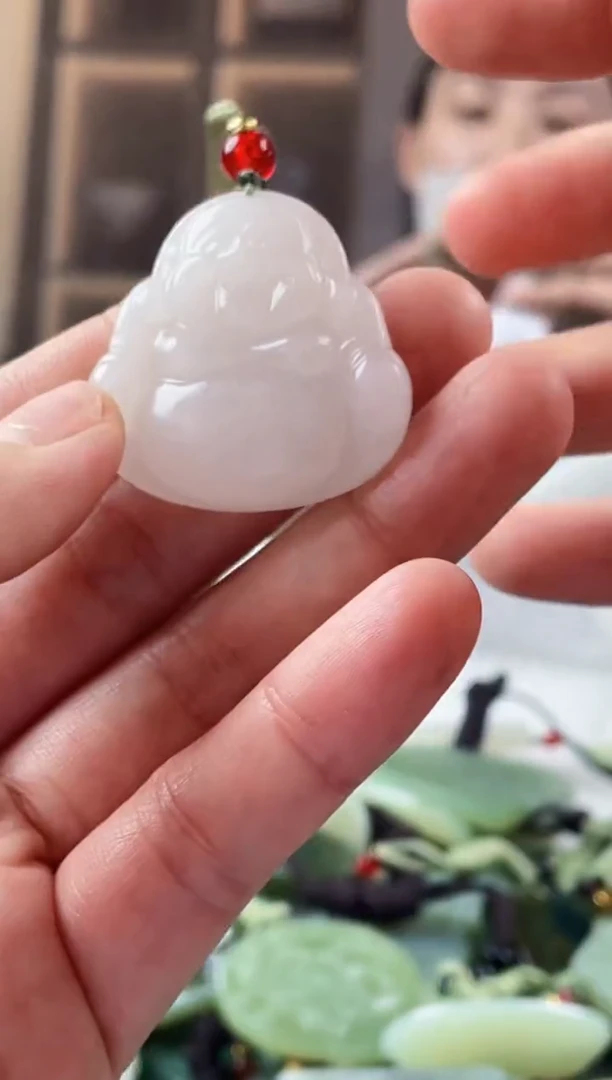 颈饰未镶嵌和田玉拍一发一