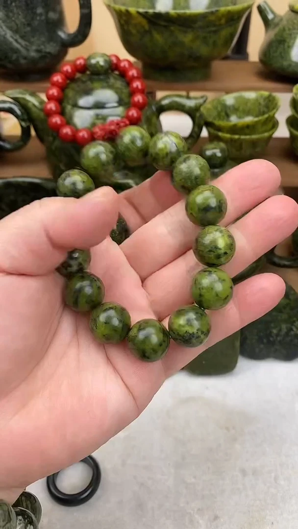 【闪购商品】蛇纹石玉黄冰大手串未镶嵌黄冰大手串