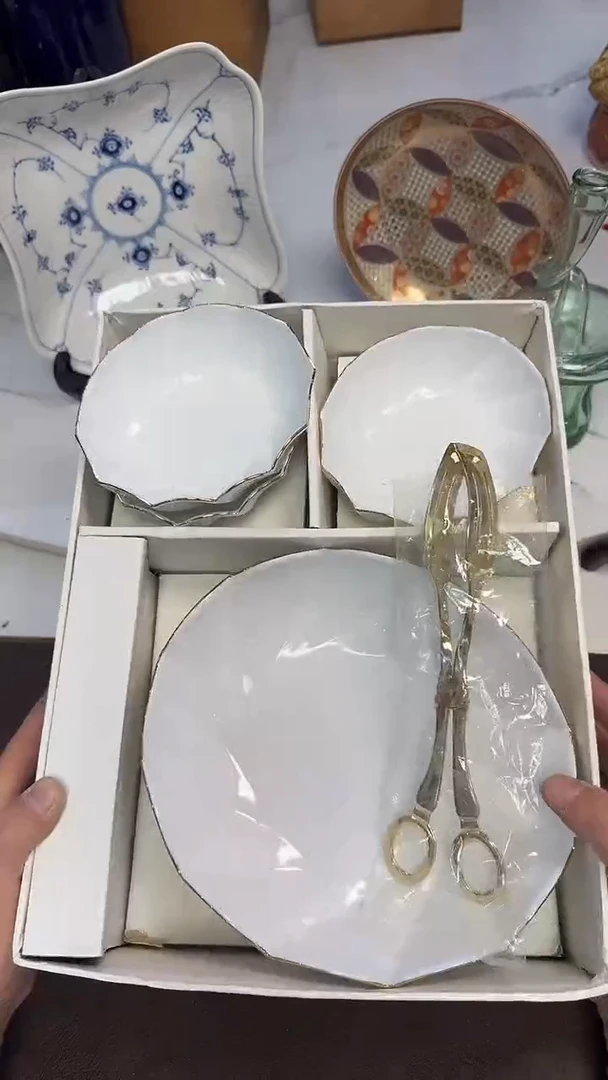 赫**姐434一大5小···