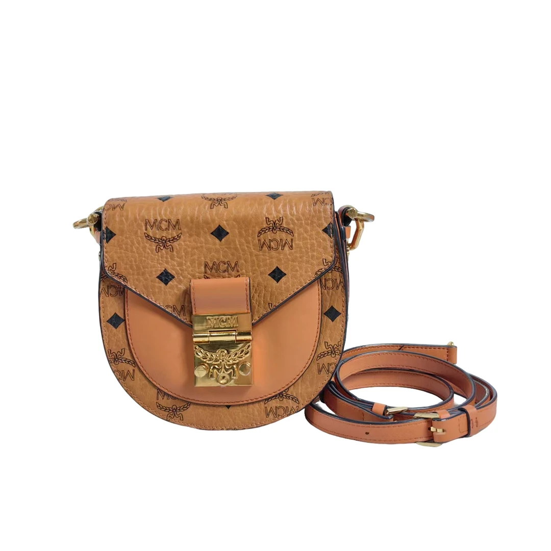 99新 MCM 安洁利严选斜挎包/0000243