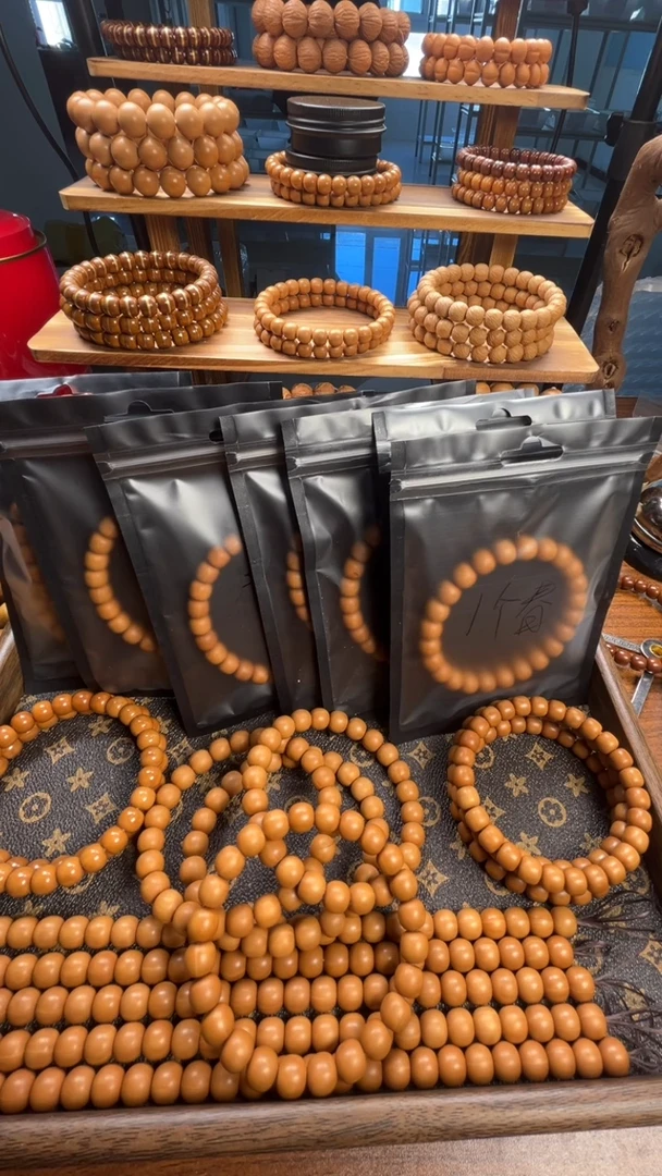 手串猴头核桃8*8猴头道珠四条