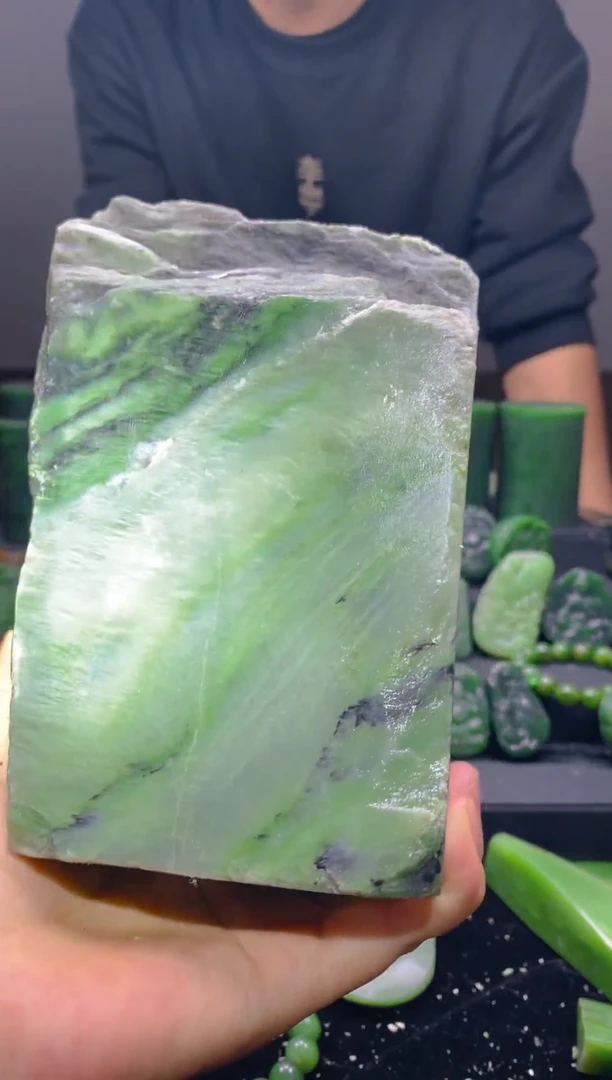 未镶嵌和田玉珠宝半成品1