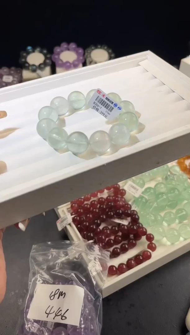 未镶嵌手链萤石多样性发一奶绿17mm