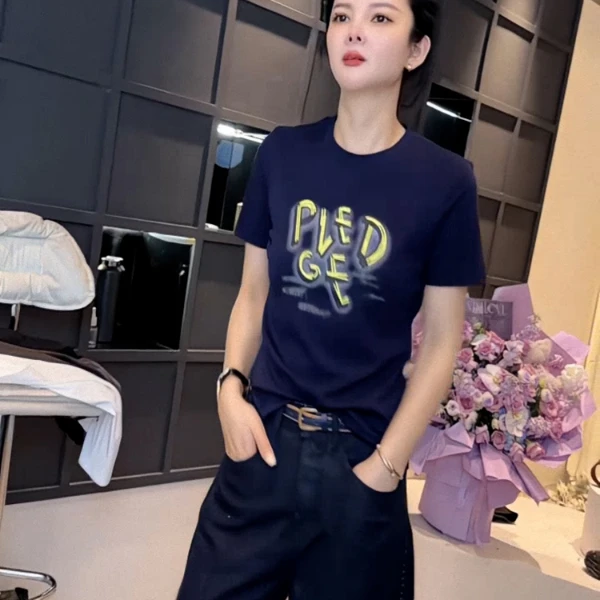 欧洲站时尚印花圆领短袖t恤女装2025夏季新款设计感小众显瘦上衣