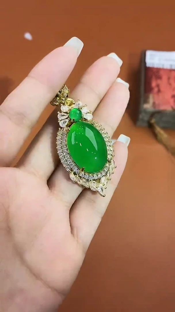 合金吊坠(赠链)玛瑙/玉髓天然精美吊坠多样性发