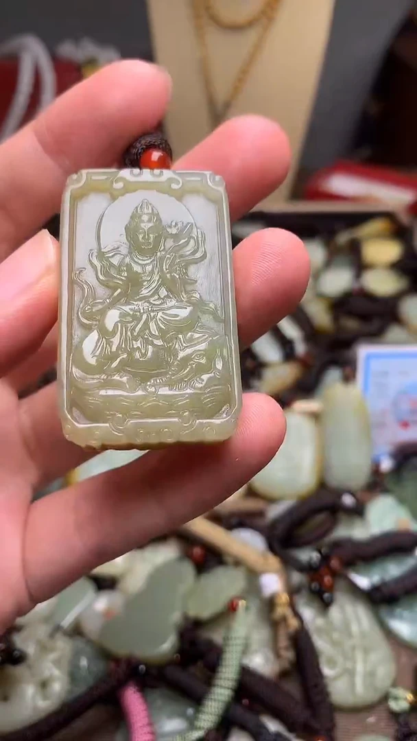 颈饰未镶嵌和田玉新疆料青海料清水和田玉吊坠