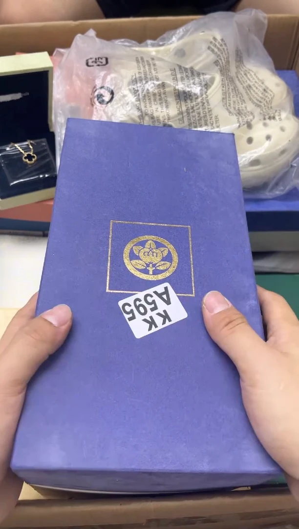 琉璃手工艺品张**。595 张小扯。 张小扯。