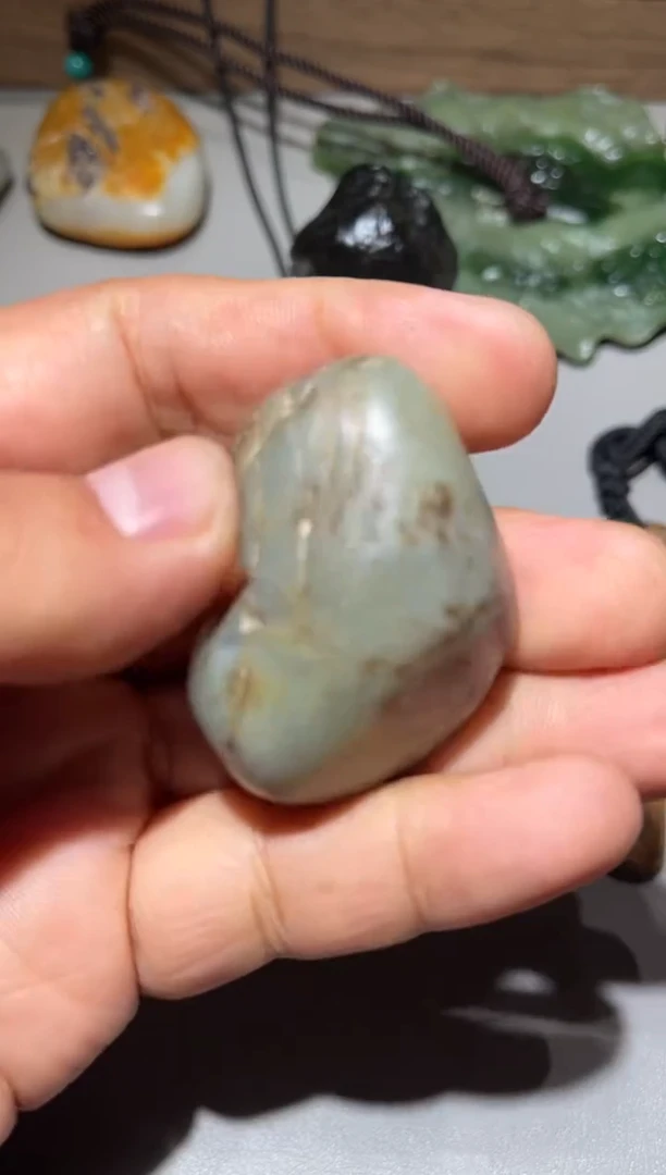 未镶嵌和田玉（子料）挂件 和田玉（子料