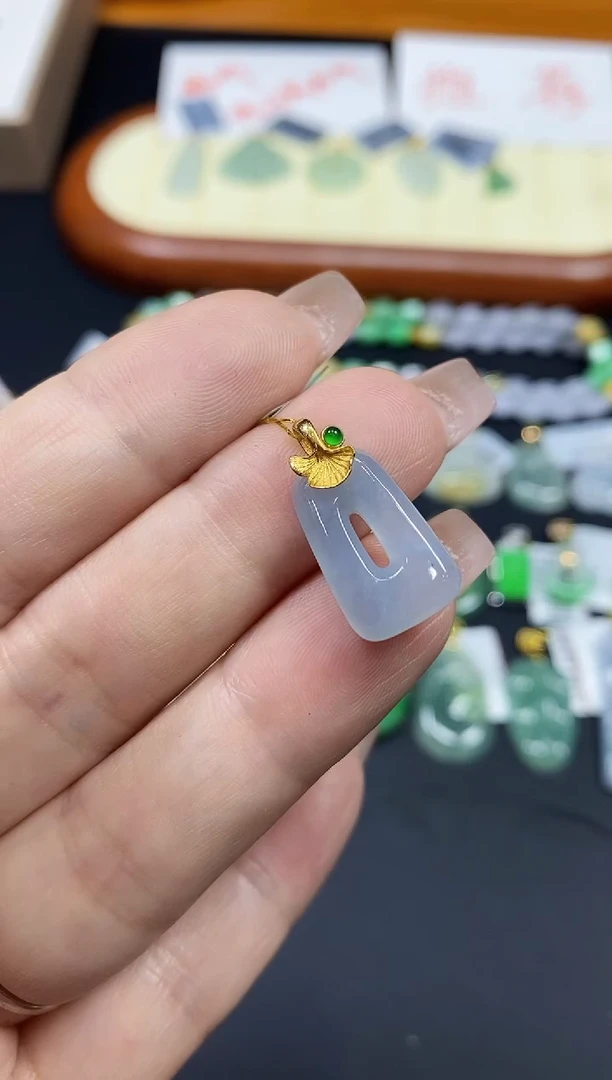 吊坠(不含链)18K金镶嵌翡翠公主扣18K金扣镶嵌@@CMT787-5
