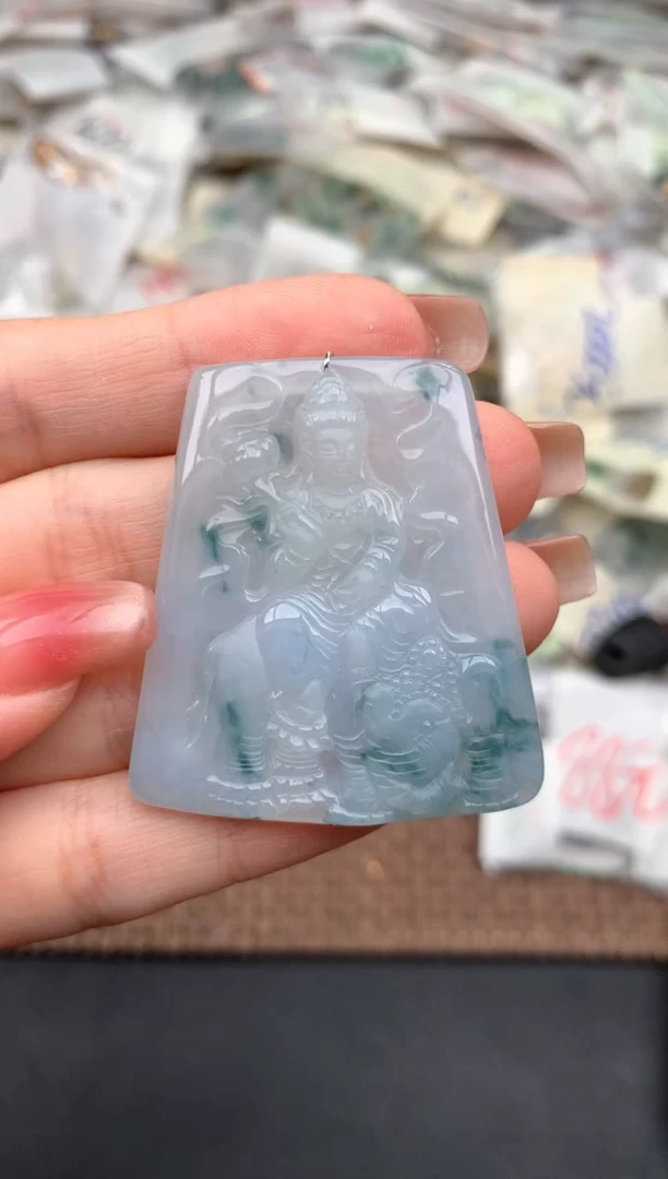 未镶嵌挂件翡翠一普贤
