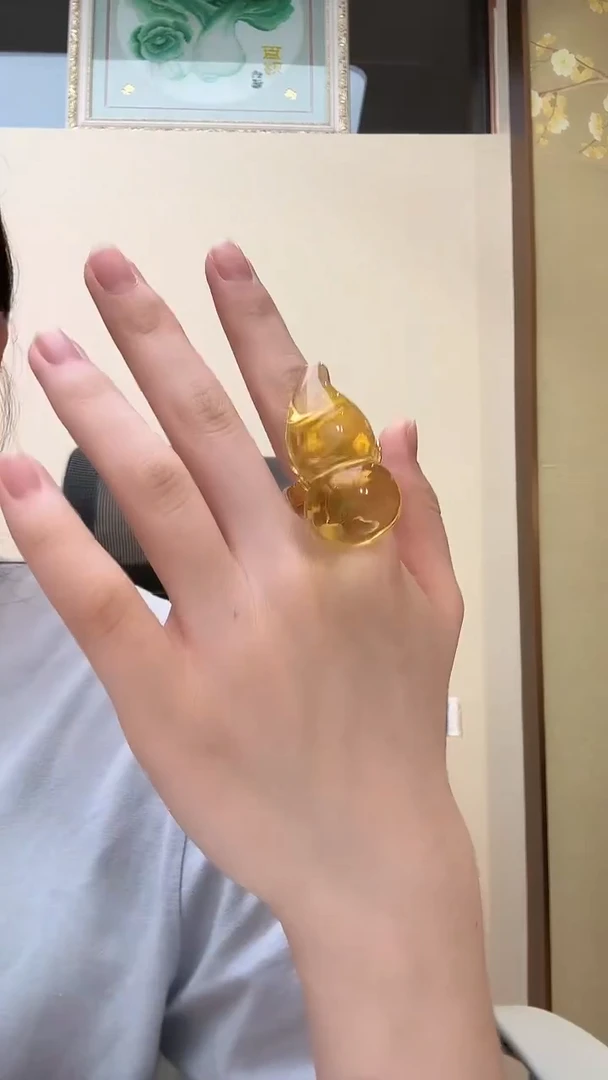 琥珀颈饰未镶嵌戒指