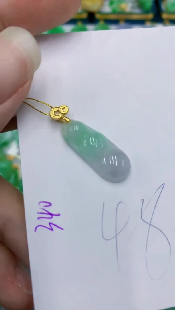 翡翠未镶嵌颈饰1111111111