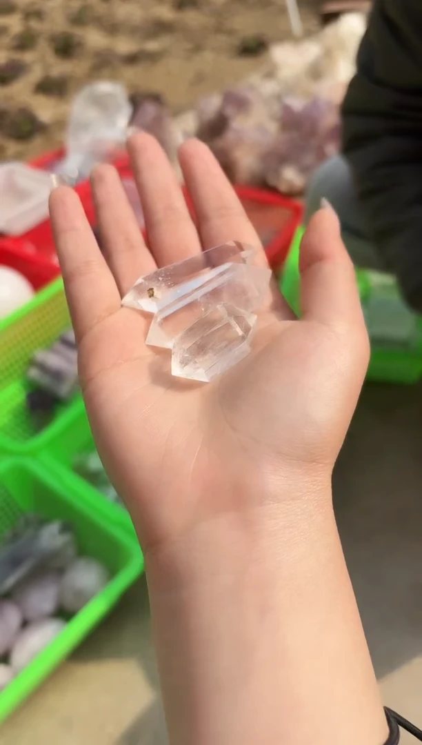 【闪购商品】水晶摆件未镶嵌水晶 313多样性发一个