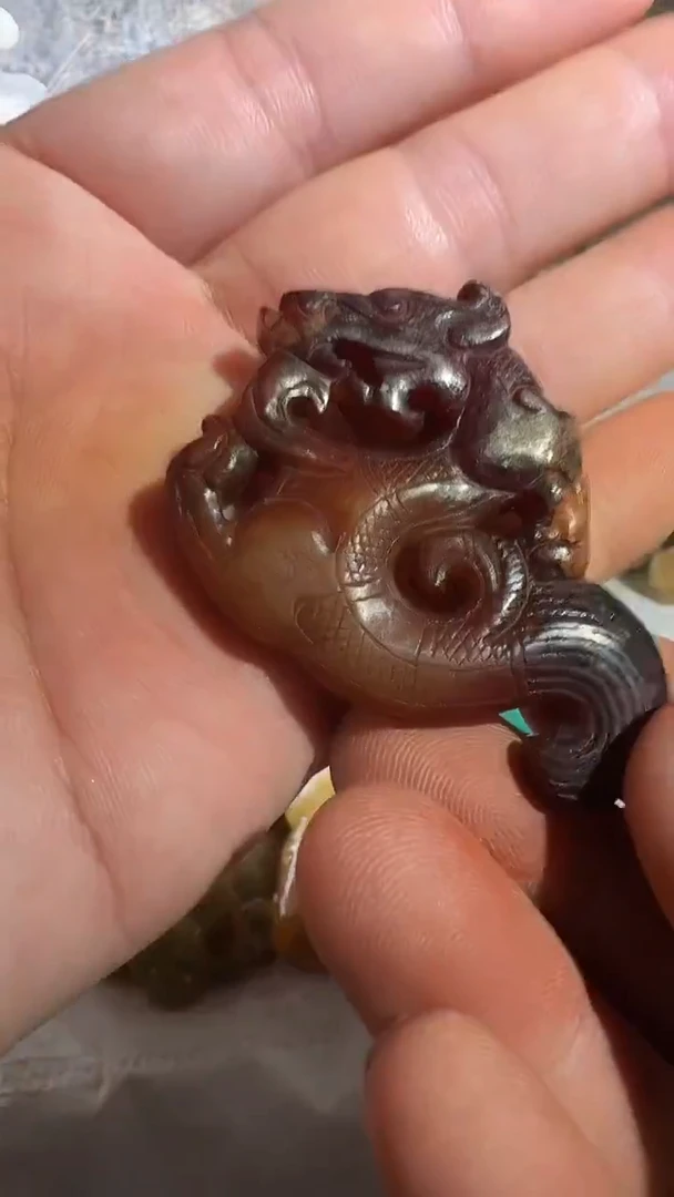 未镶嵌和田玉挂件和田玉挂件