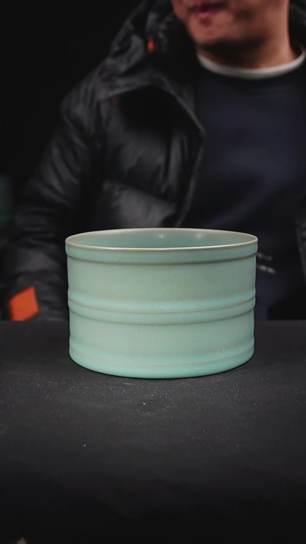 摆件仿古釉天青色无足炫纹尊