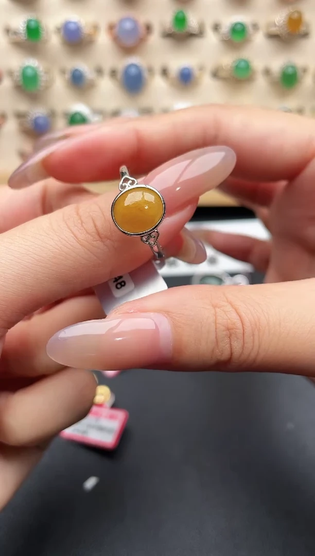 银S925镶嵌戒指翡翠一物一证一礼盒