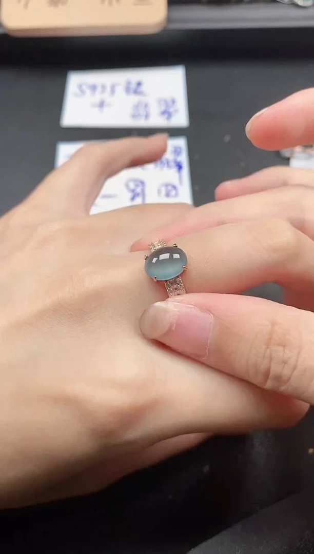 翡翠戒指银S925镶嵌51511