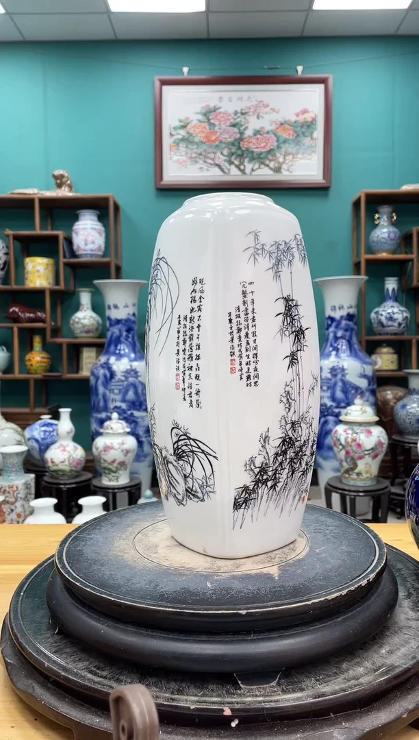 摆件四方瓶陶瓷摆件