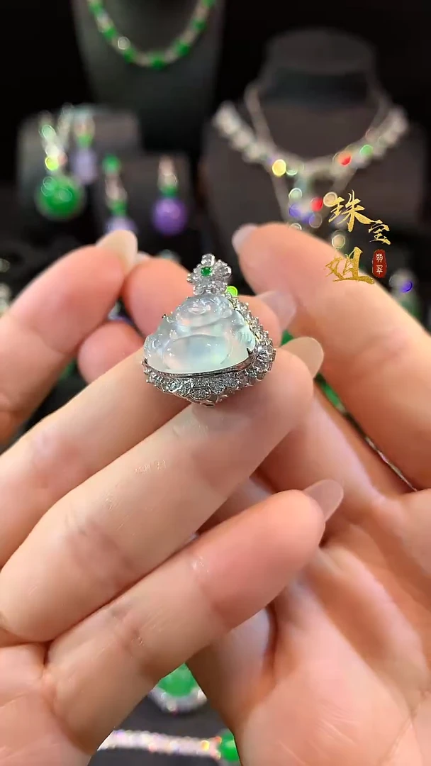 吊坠(不含链)22K金镶嵌翡翠吊坠