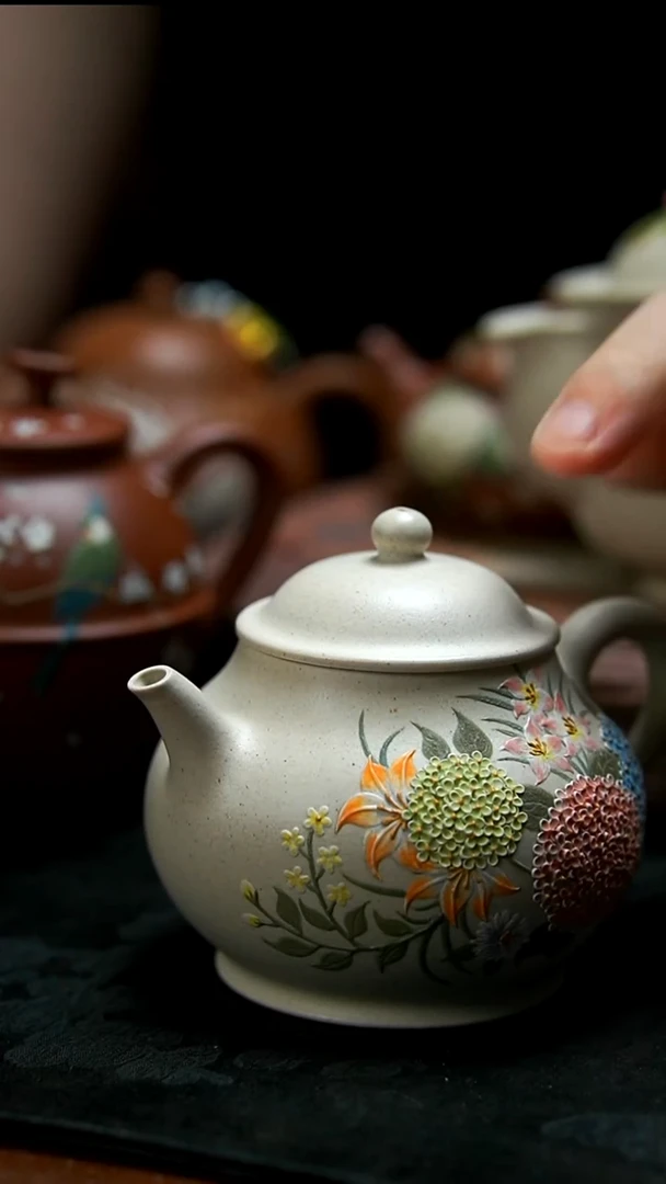 茶壶紫砂白泥绣球潘壶