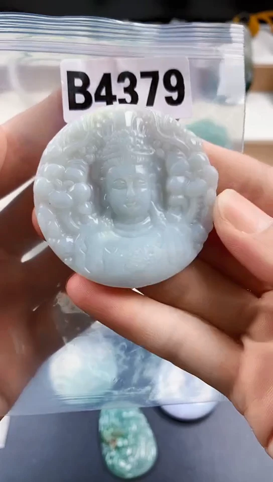 颈饰未镶嵌翡翠天然翡翠吊坠挂件