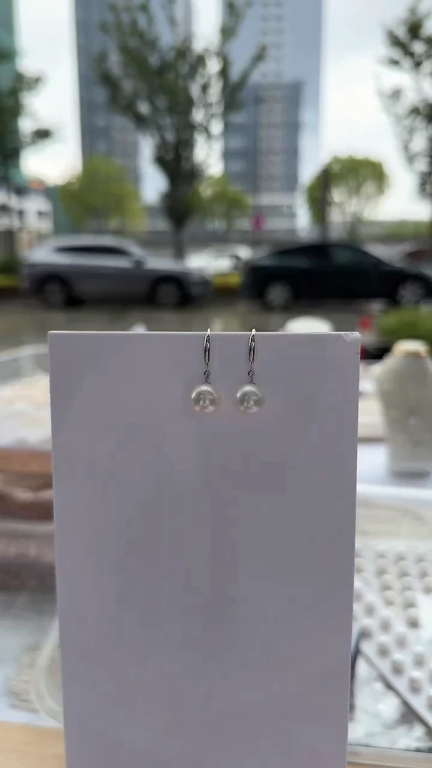 银S925镶嵌淡水珍珠耳饰10mm（耳钩）