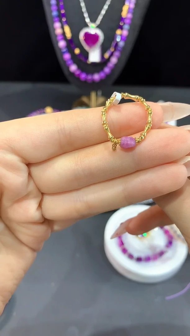苏纪石（舒俱来）18K金镶嵌.戒指