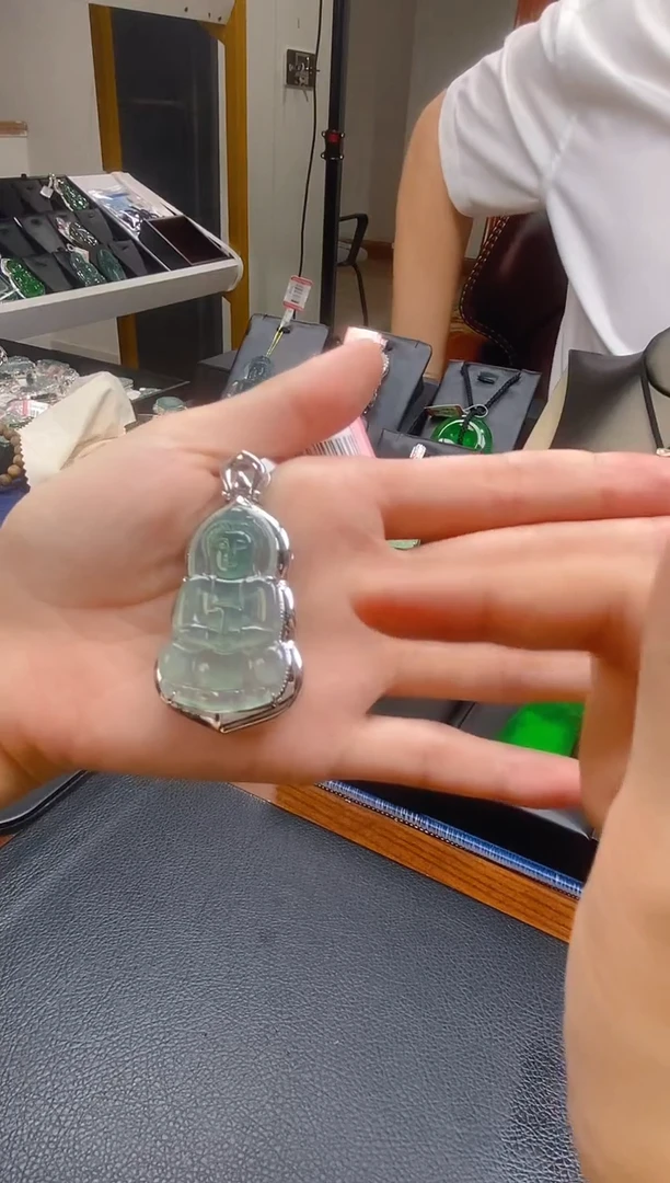 颈饰未镶嵌翡翠翠贤堂天然A货翡翠