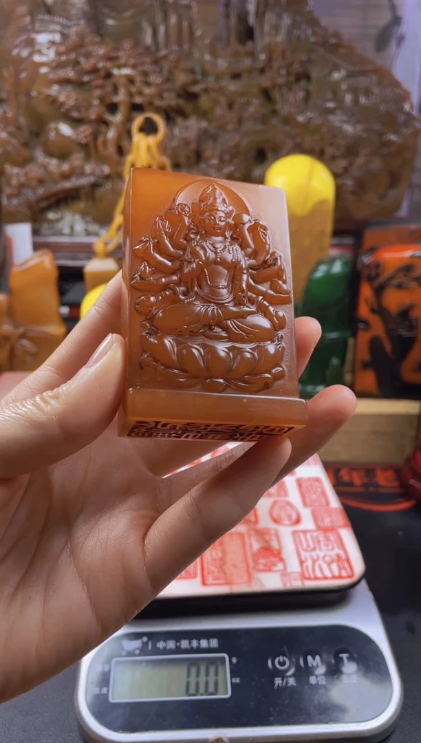 【闪购商品】寿山石印石田黄千手观音