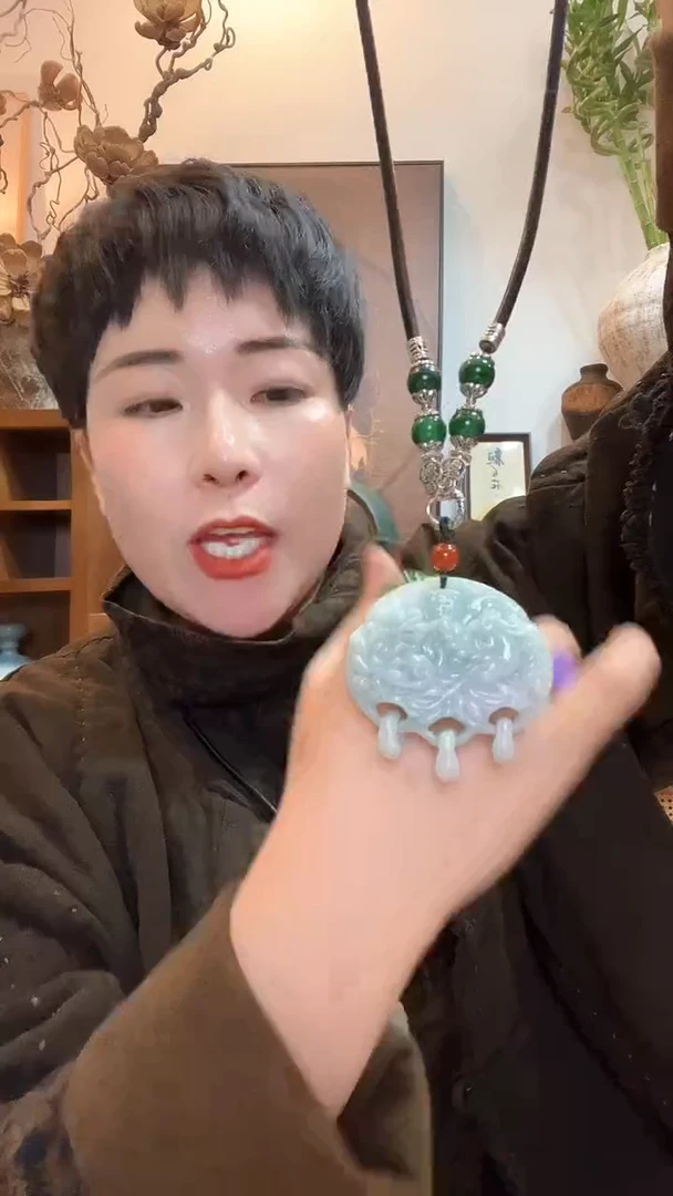 吊坠(赠链)未镶嵌翡翠466