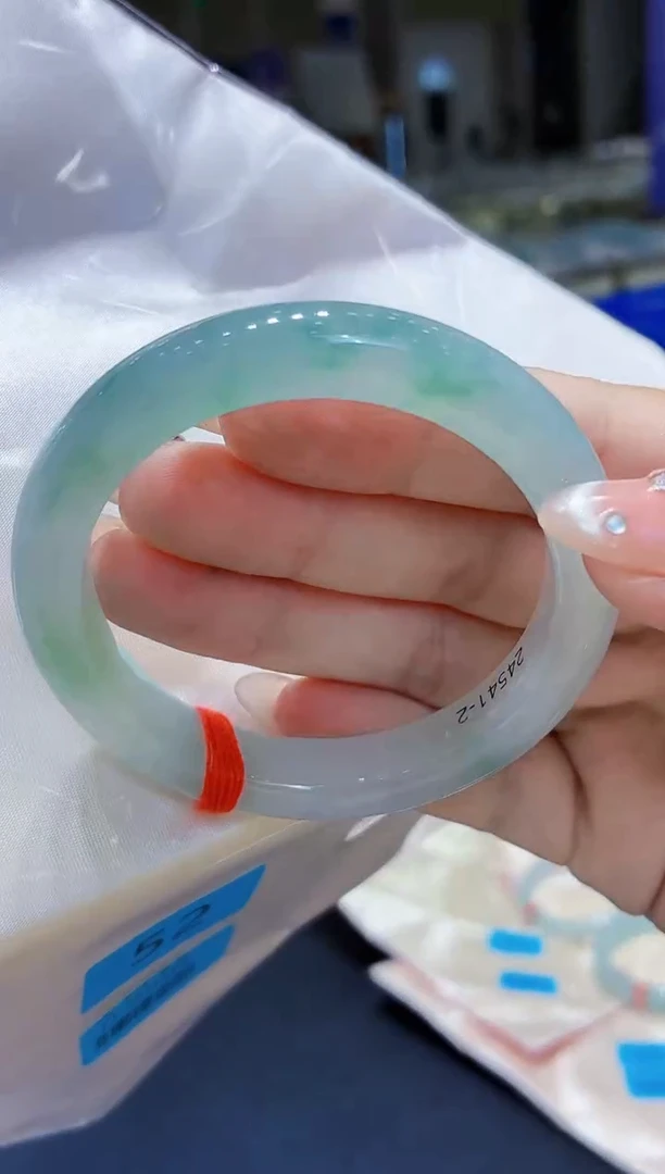 未镶嵌手镯翡翠翡翠手镯52