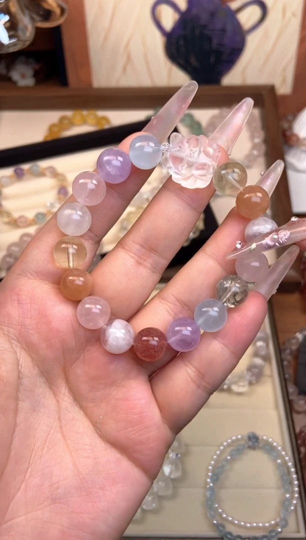 【闪购商品】水晶手链未镶嵌多宝