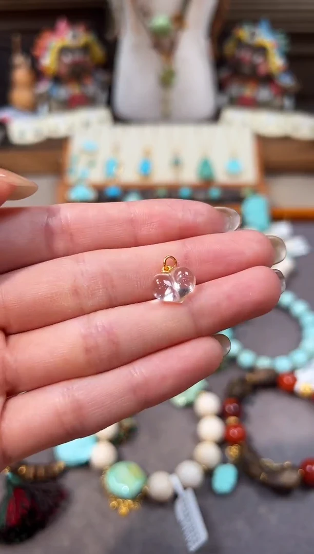 银S925镶嵌珠宝半成品水晶水晶配饰爱心屁桃