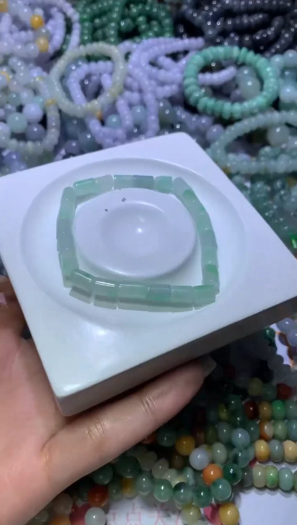 【闪购商品】翡翠挂件未镶嵌MJX053928