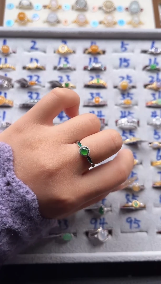 【闪购商品】翡翠戒指银S925镶嵌天然A货翡翠戒指