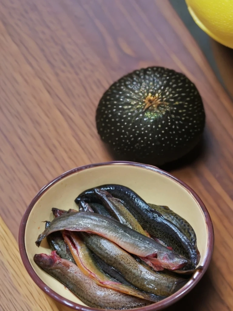 现杀食用泥鳅宰杀后发货