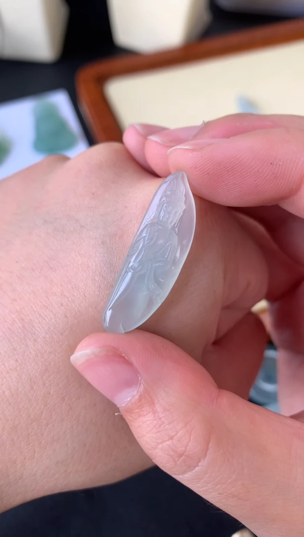 【闪购商品】定制翡翠未镶嵌翡翠